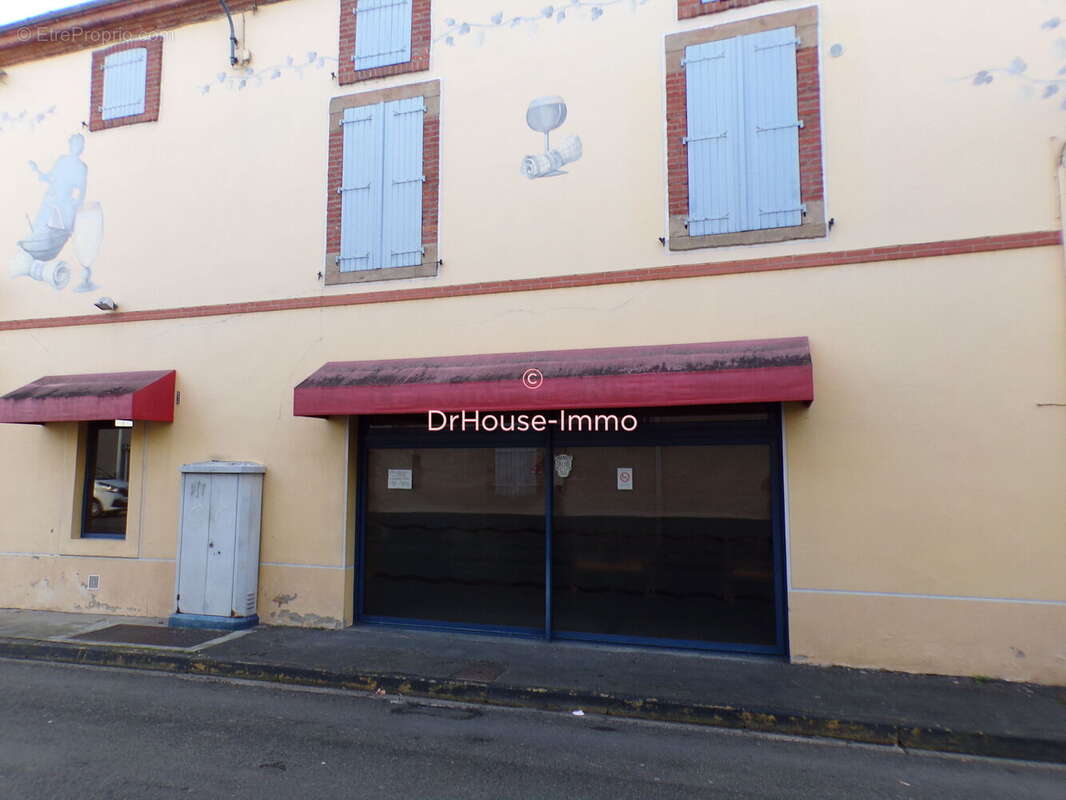 Appartement 450 m² à Carmaux  - photo 14