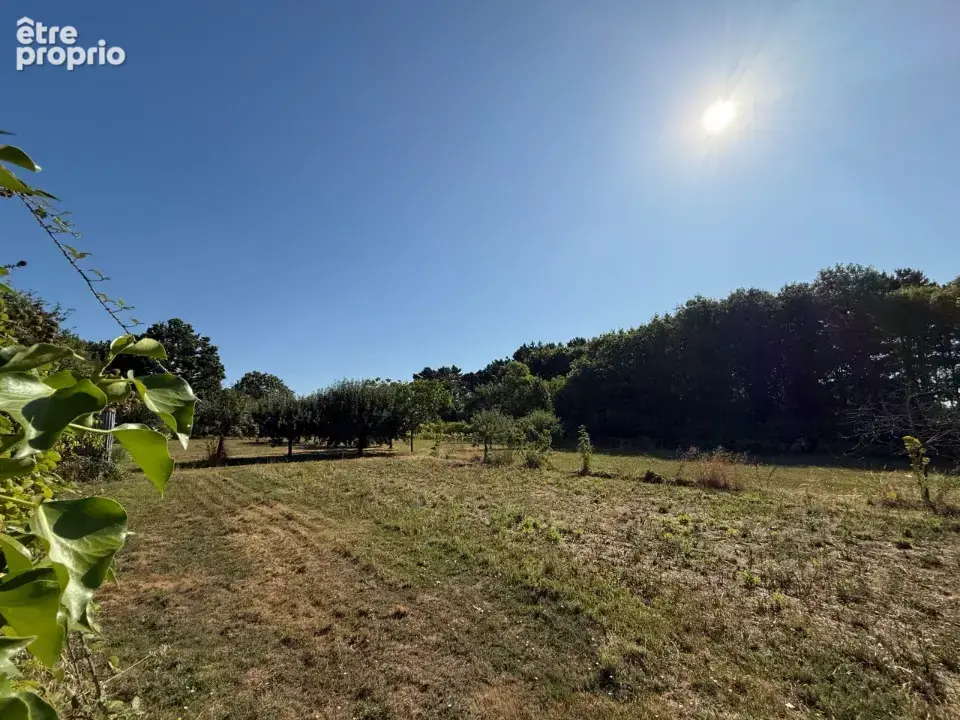 Terrain à AIZENAY