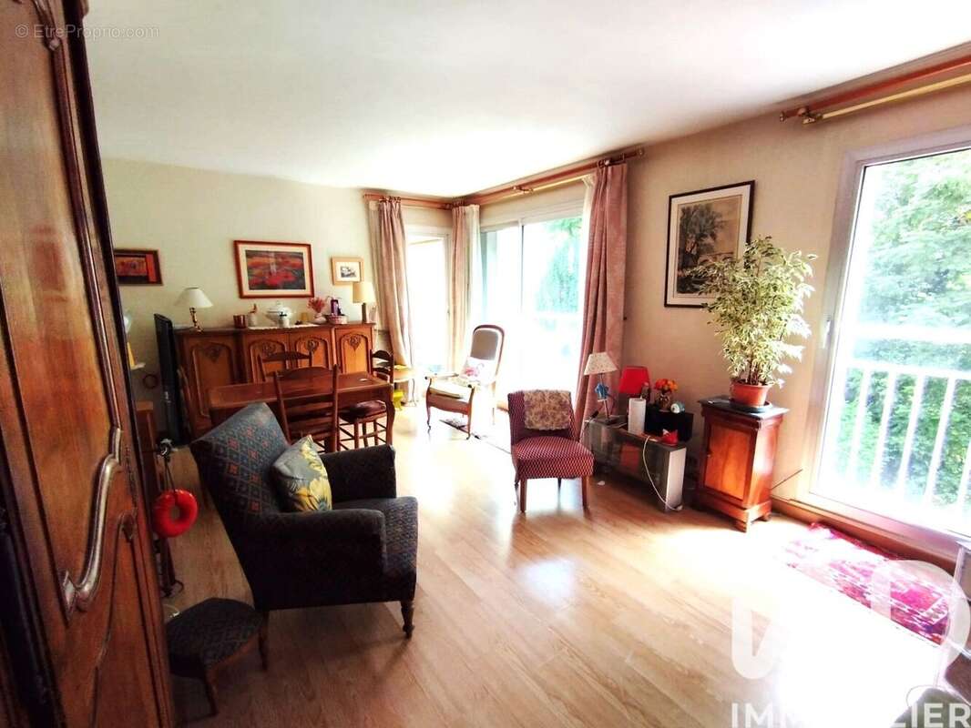 Photo 3 - Appartement à FRESNES