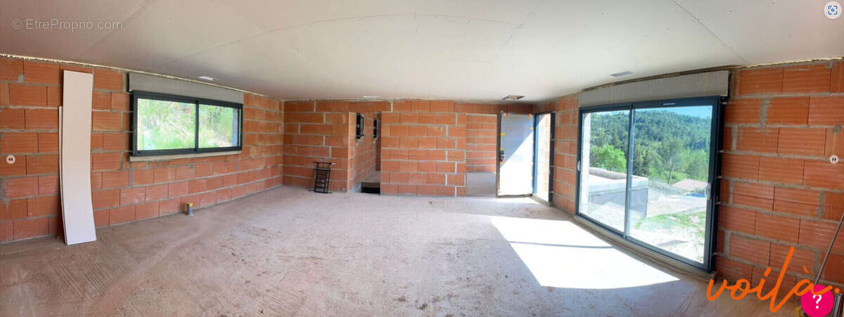 Maison à VILLEFLOURE