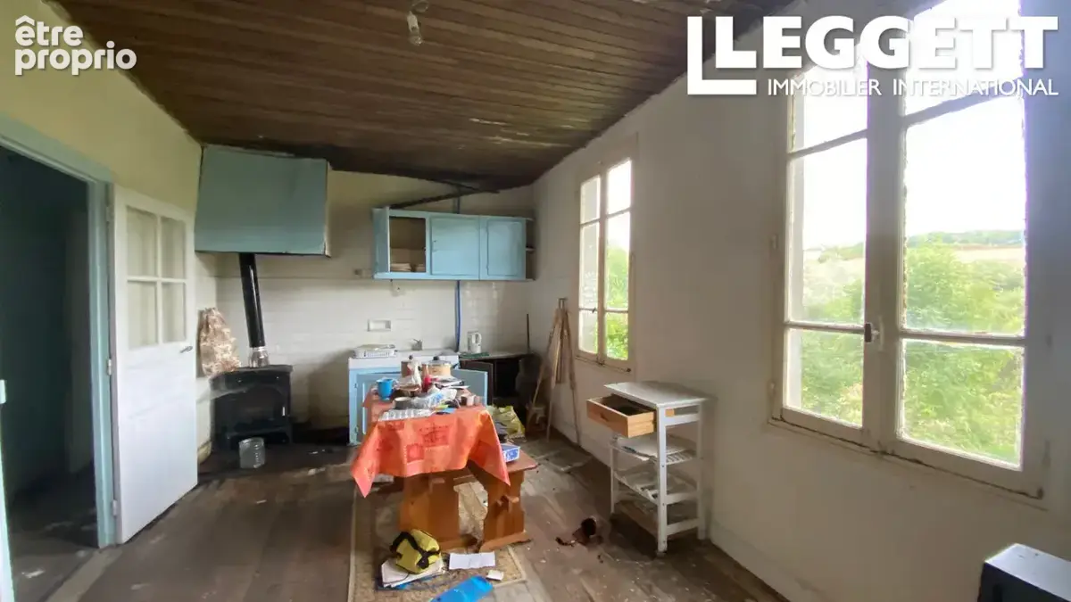 PROJET DE RÉNOVATION – Belle maison de caractère avec un beau potentiel, près d’Arnac-Pompadour en Corrèze - photo 10