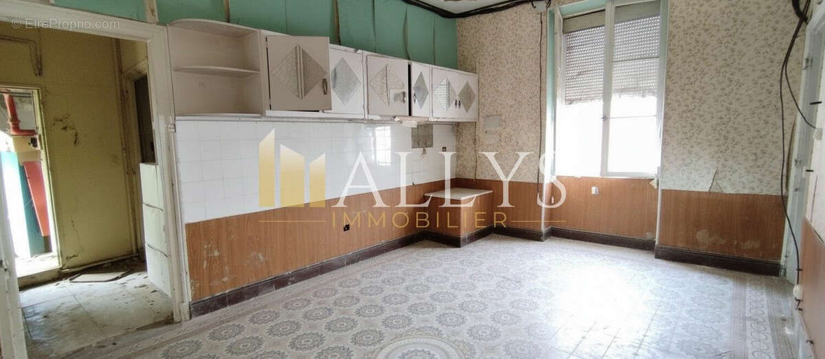 Appartement 226 m² à Serifontaine  - photo 6