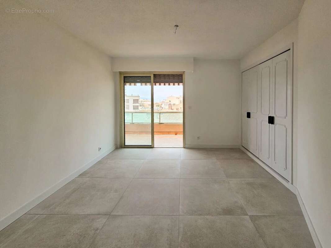 Appartement à SAINT-RAPHAEL