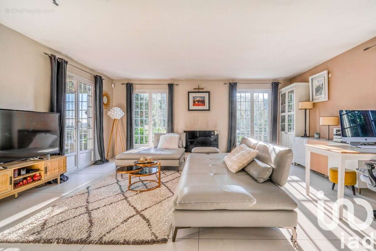 Photo 2 - Maison à GAGNY