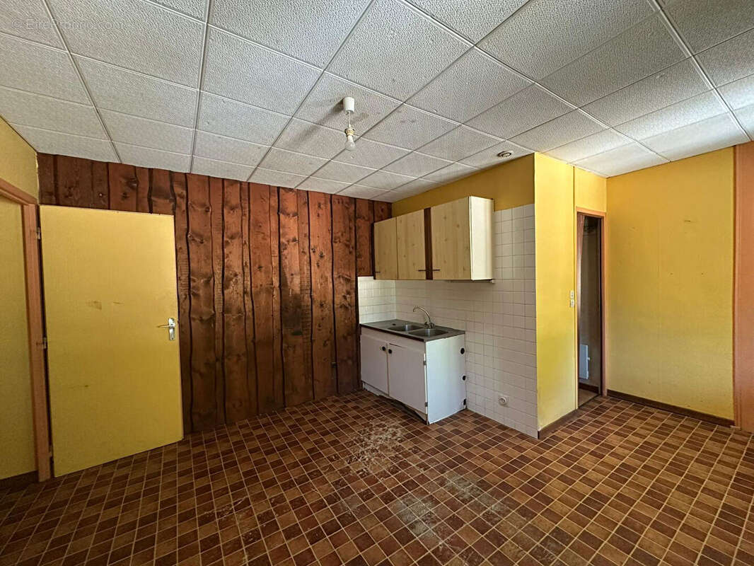 Appartement à QUEIGE