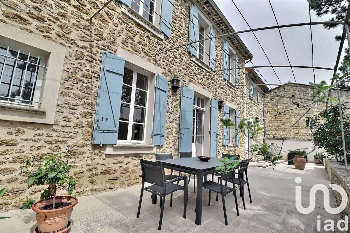 Photo 6 - Maison à SORGUES