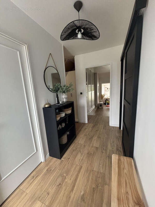 Maison à SAINS-EN-AMIENOIS