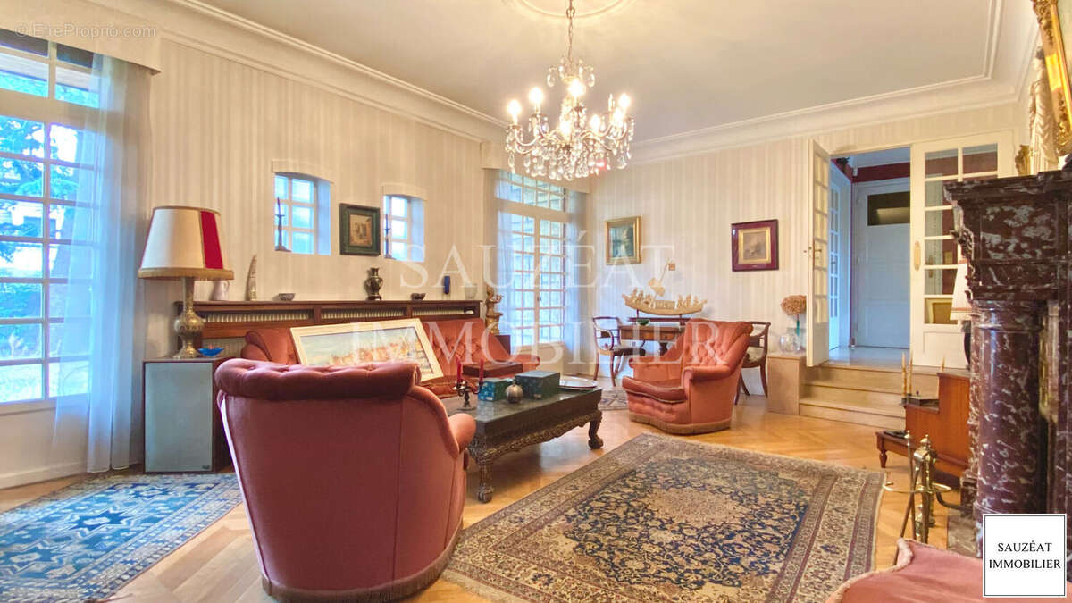 Maison à ATHIS-MONS