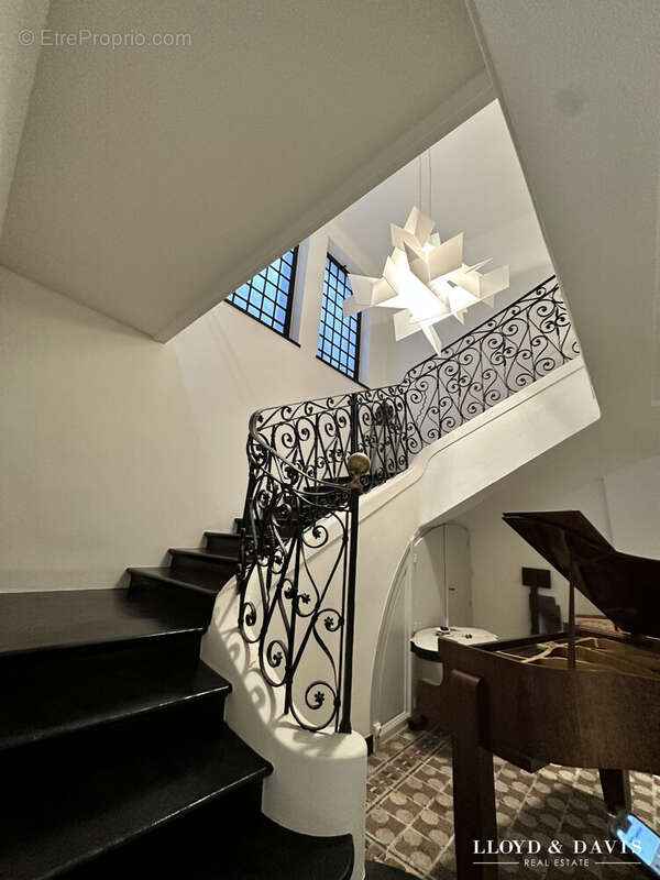 Appartement 153 m² à Mont-De-Marsan  - photo 2
