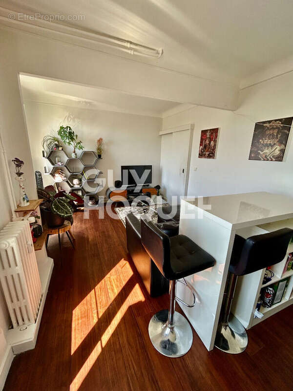 Appartement à NEUILLY-PLAISANCE
