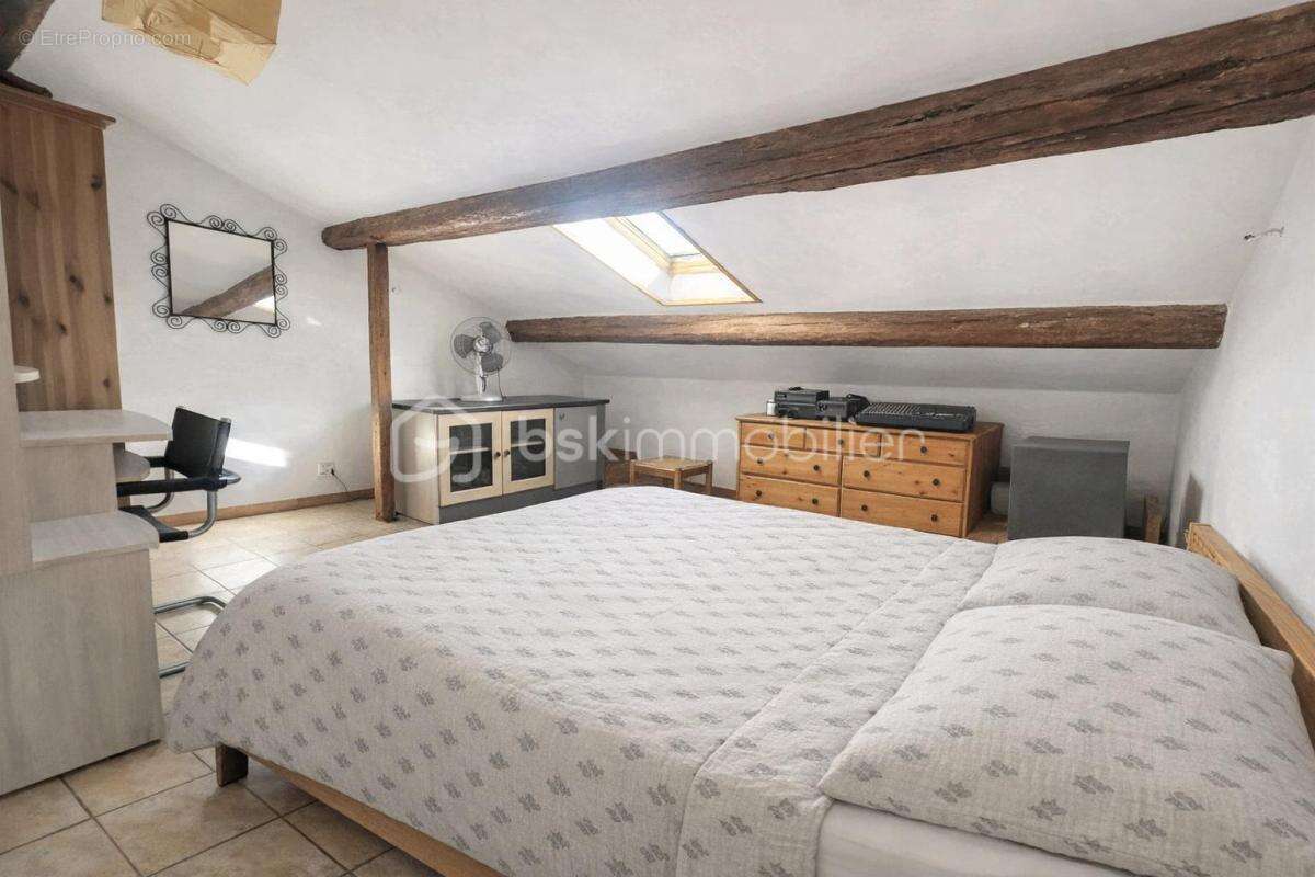 Appartement à OLLIOULES