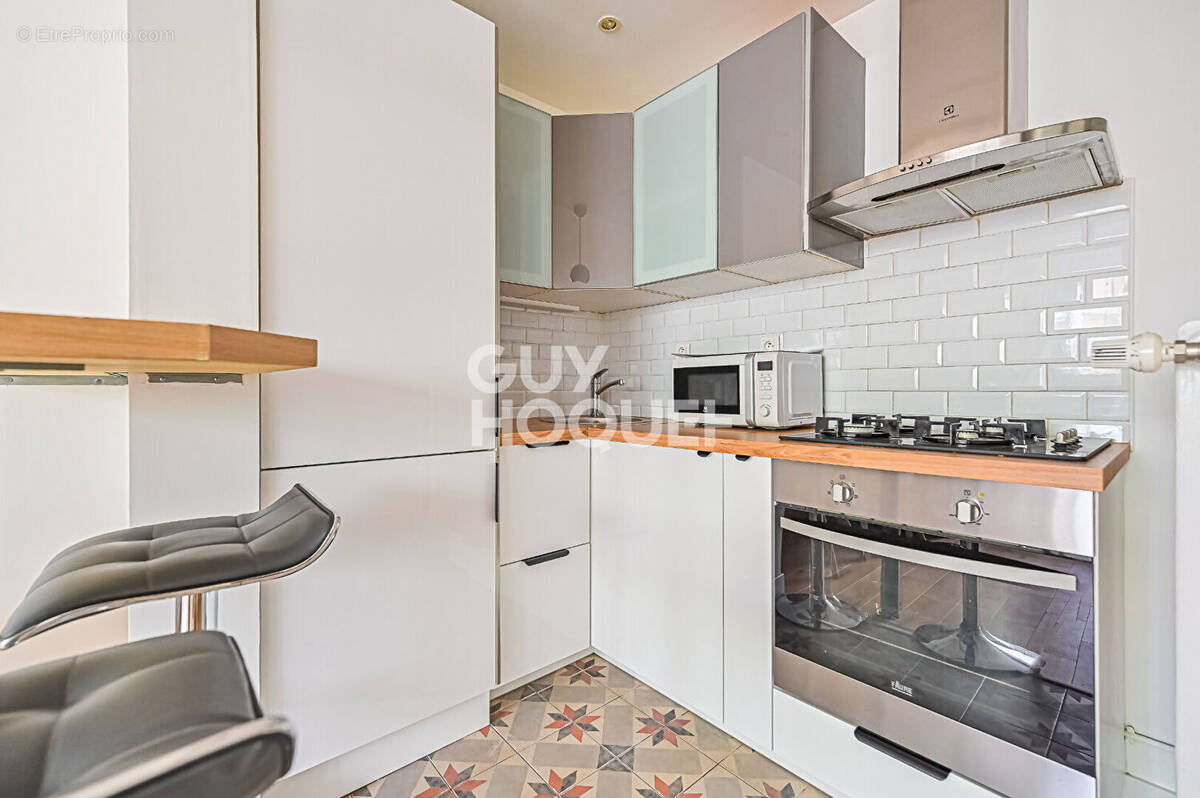Appartement à PARIS-12E