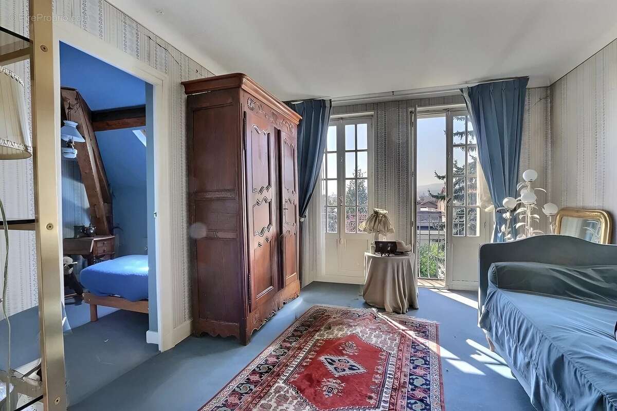 Maison à CLERMONT-FERRAND