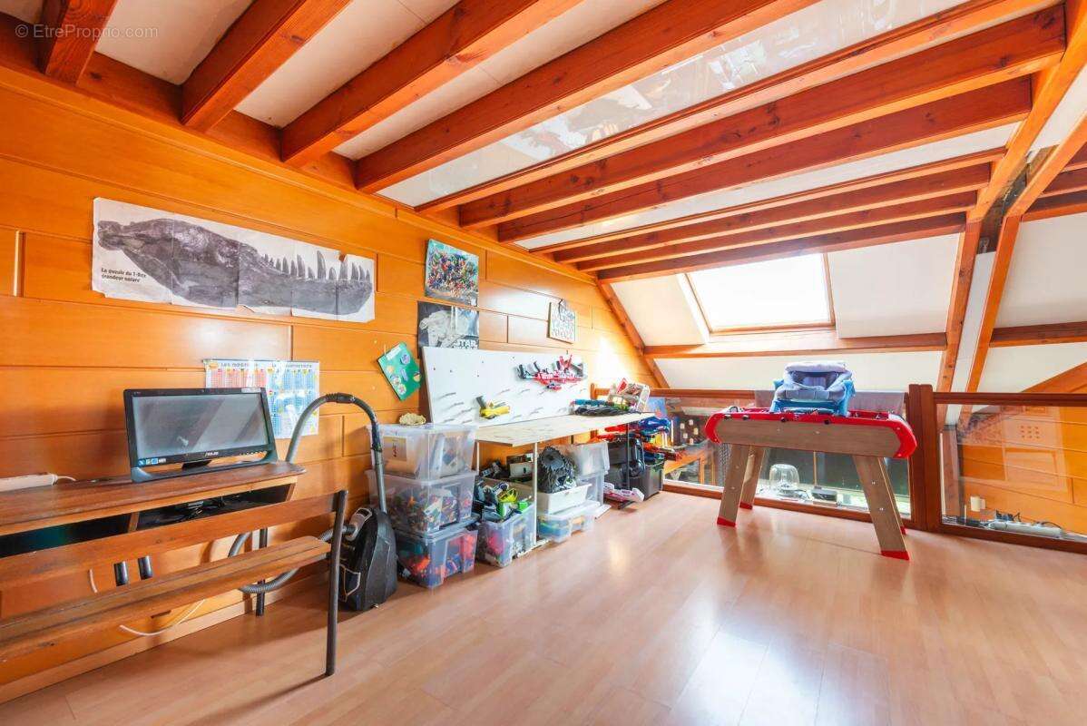 Maison à LIVRY-GARGAN