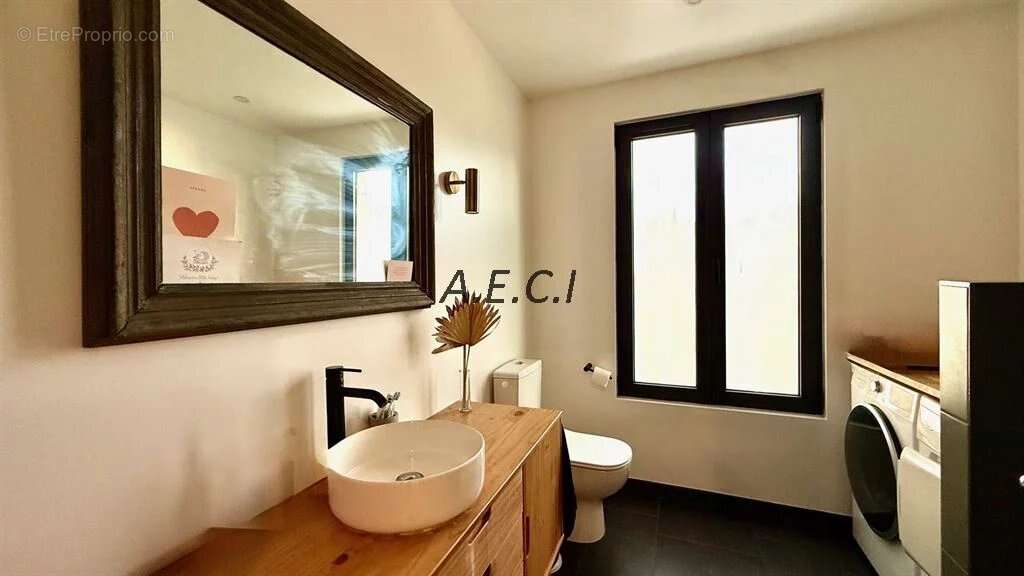 Maison à ASNIERES-SUR-SEINE