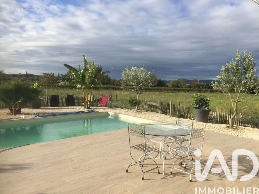 Maison 110 m² à Montmirat  - photo 2