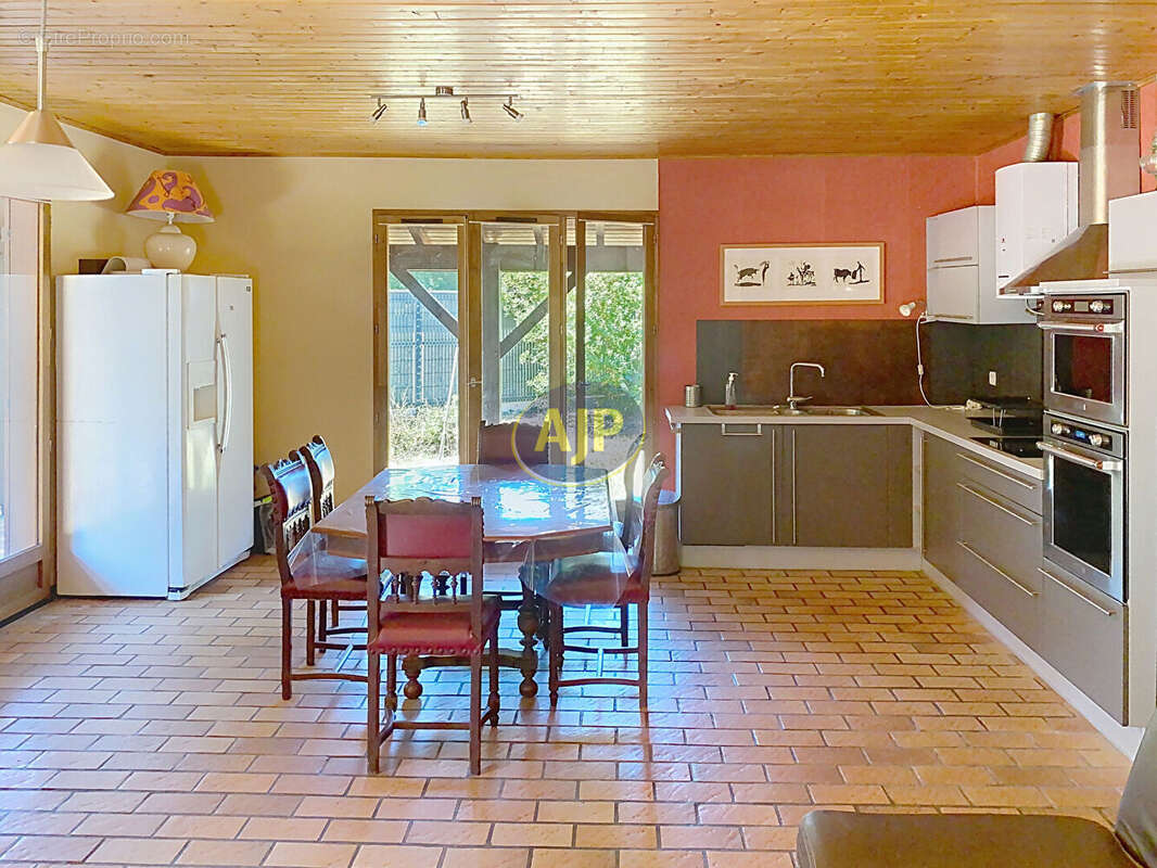 Maison T4 à deux pas du lac !! - photo 4