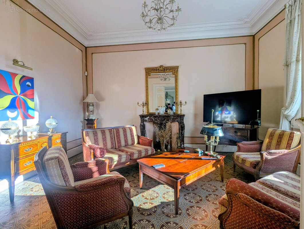 Maison à OUPIA