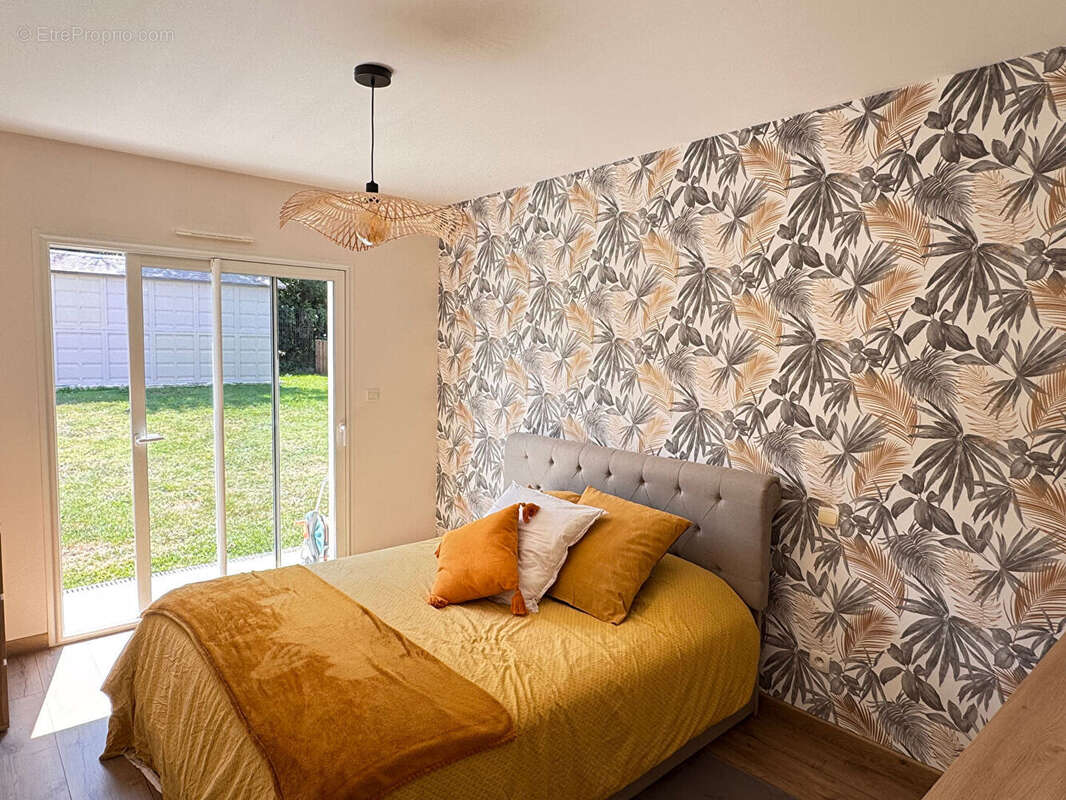 Maison à TONNAY-CHARENTE