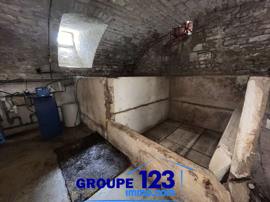 À Charentenay, découvrez cette maison pleine de potentiel ! - photo 25