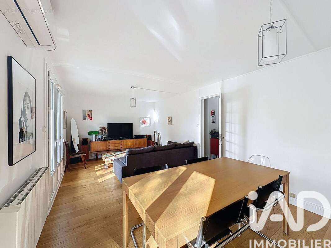 Photo 9 - Appartement à VILLEURBANNE