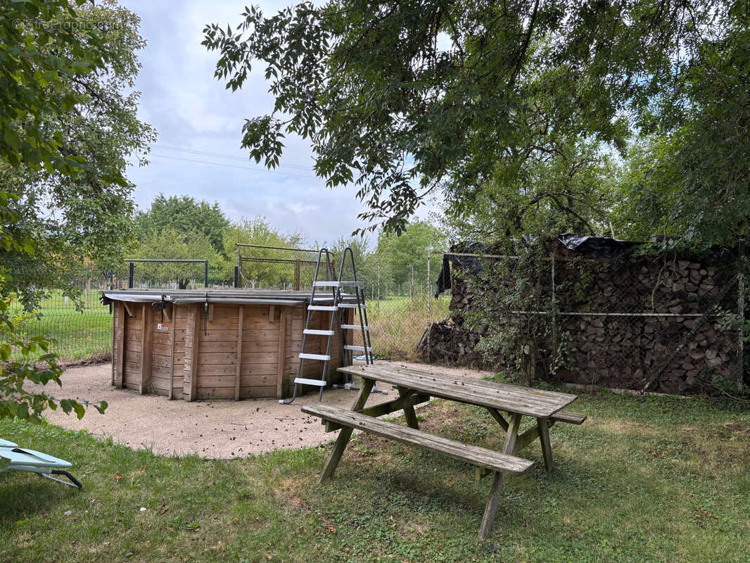 Maison à LONGCHAMPS-SUR-AIRE