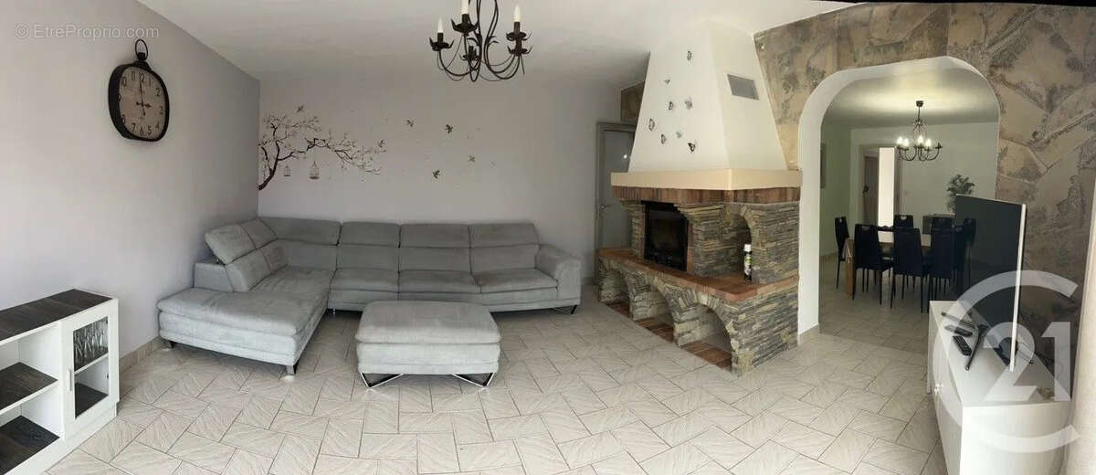 Maison à SIX-FOURS-LES-PLAGES