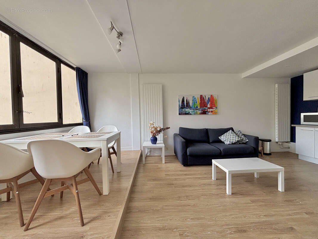 Appartement à COURSEULLES-SUR-MER