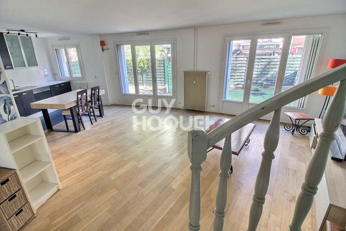 Appartement à PUTEAUX