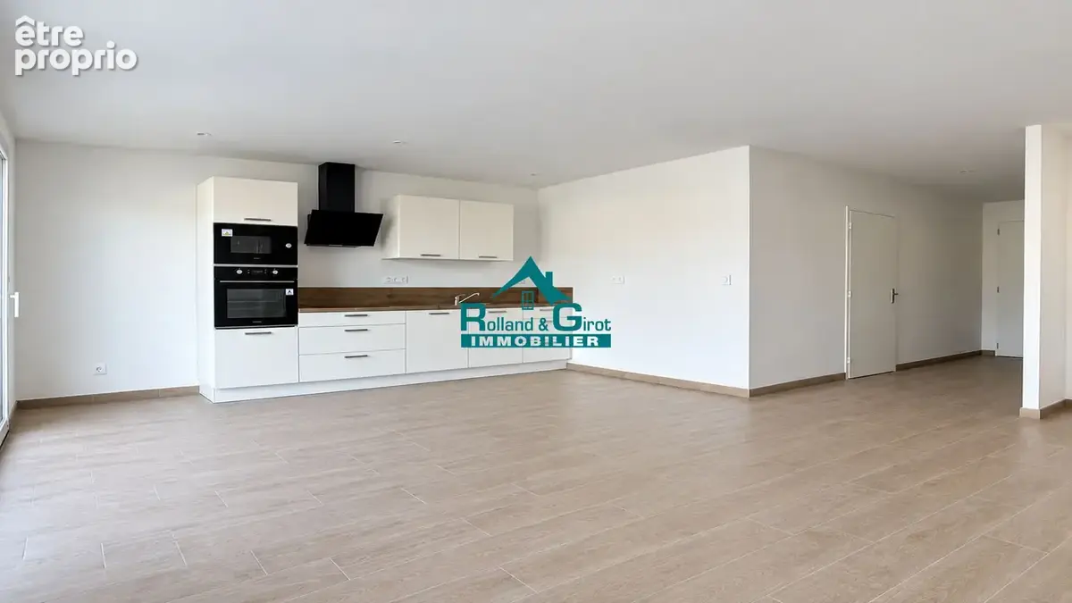 Maison de plain pied La Bouexiere 3 pièce(s) 70.63 m2 - photo 2
