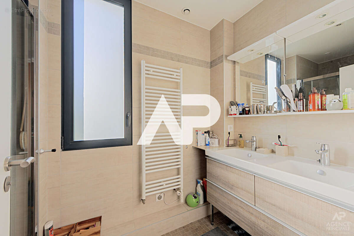 Maison à RUEIL-MALMAISON