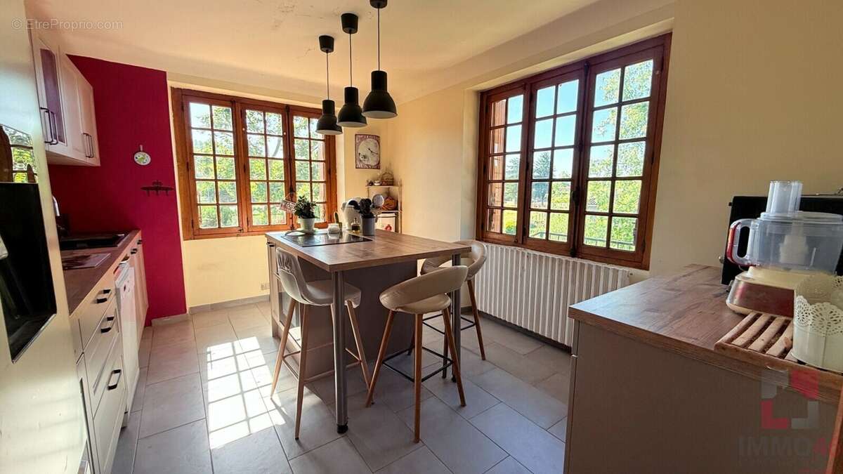 Maison 132 m² à Prayssac  - photo 3