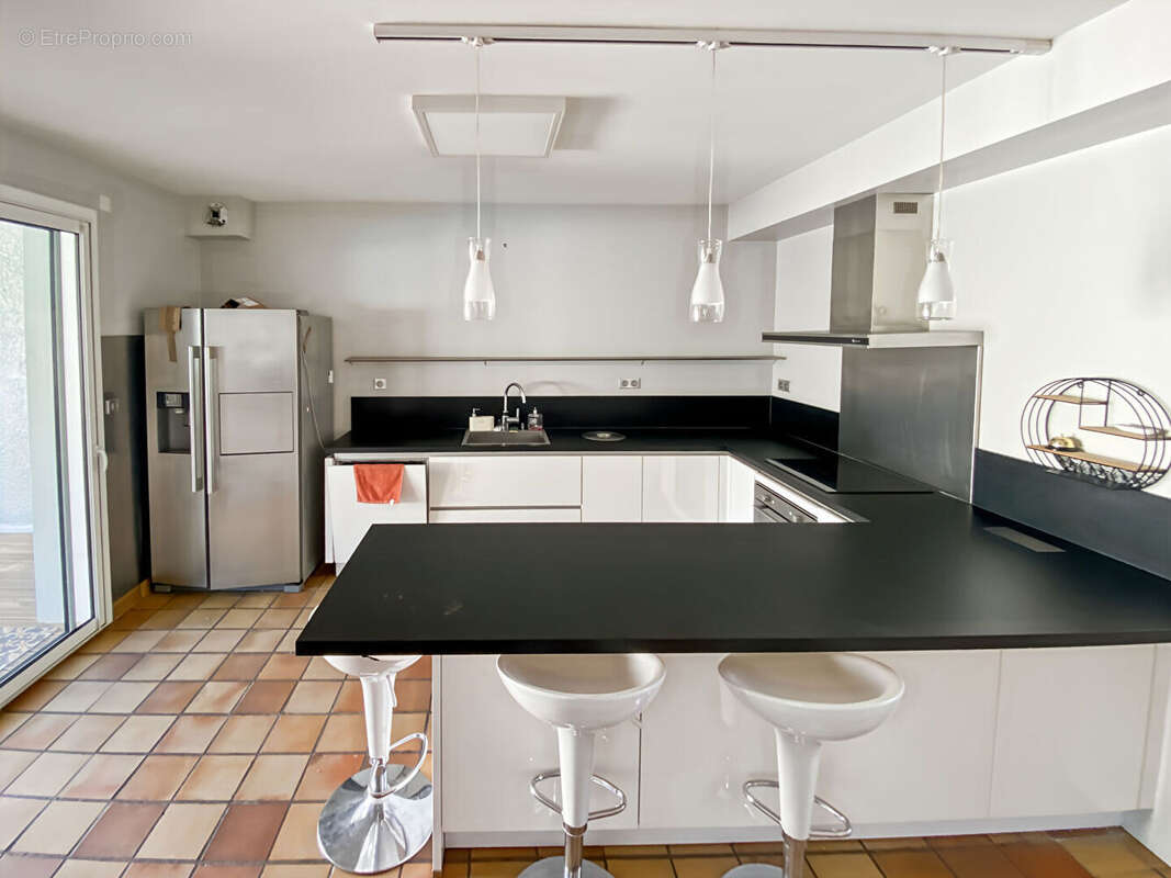 Maison à MEAUZAC