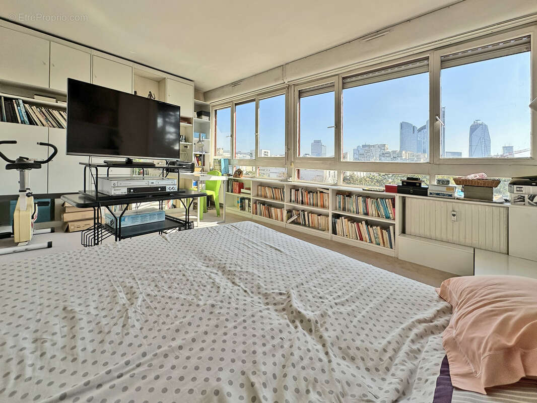 Appartement à NANTERRE