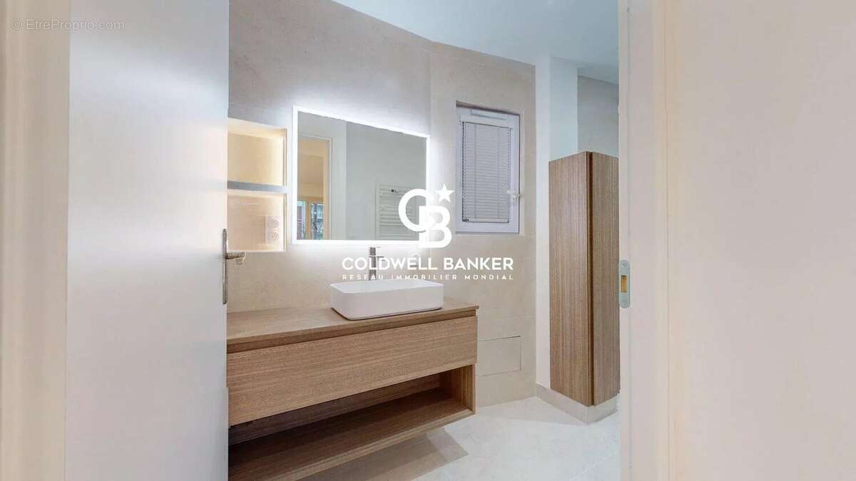 Appartement à CAVALAIRE-SUR-MER