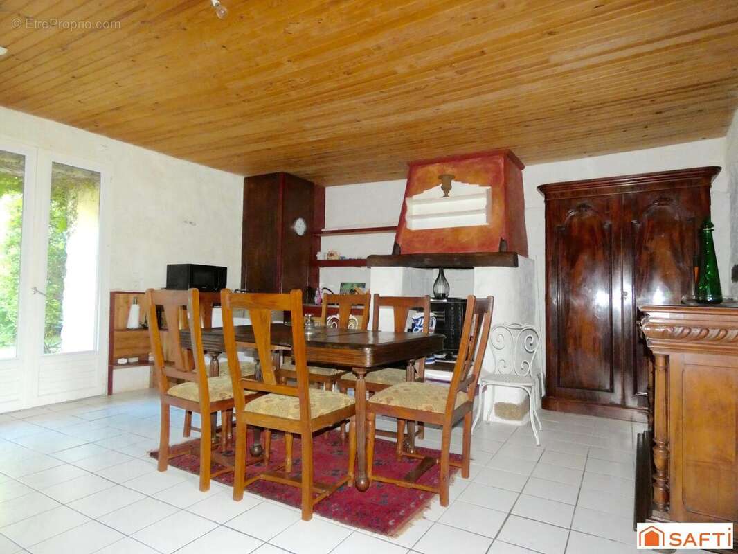 Photo 9 - Maison à QUIMPERLE