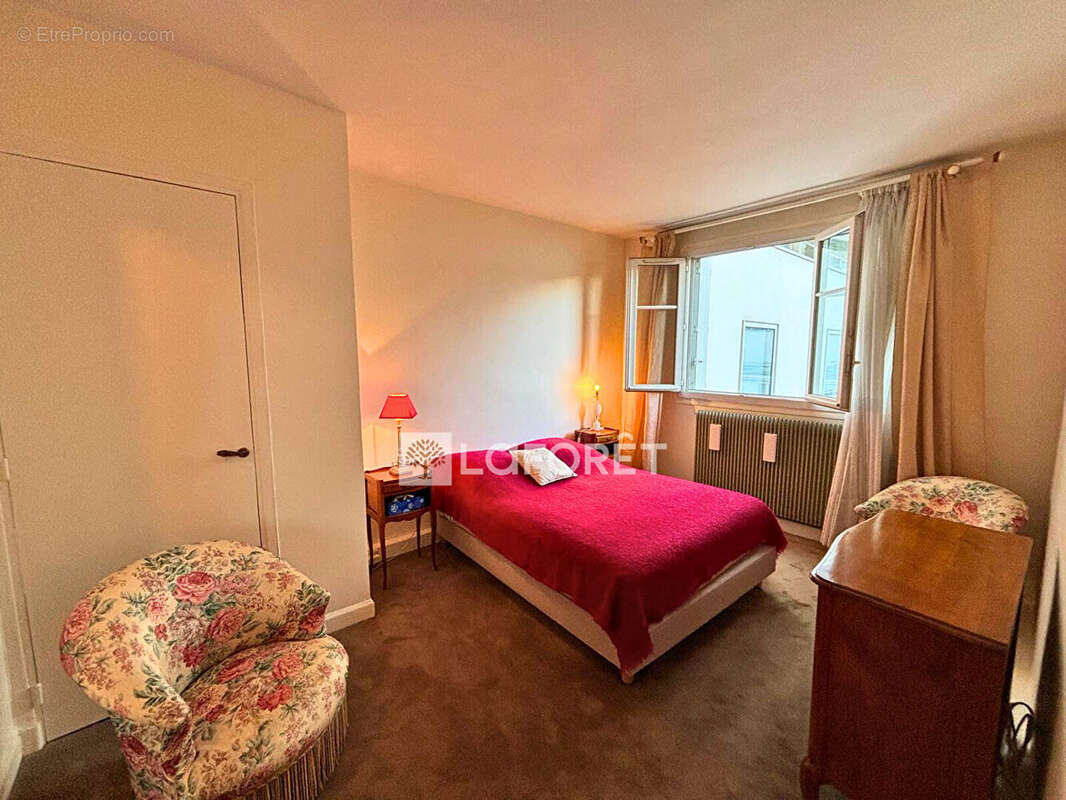 Appartement à BOULOGNE-BILLANCOURT