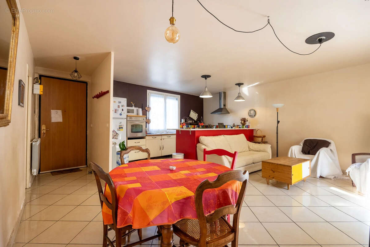 Maison à MARSEILLE-8E
