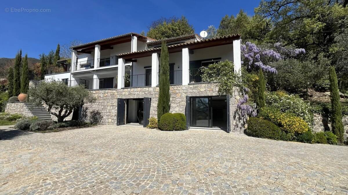 Maison à SEILLANS