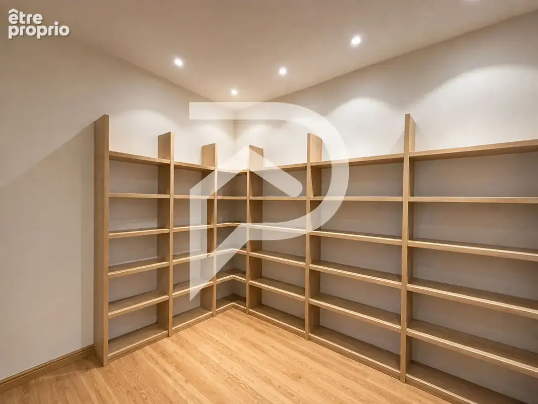 Maison de caractère 9 pièces 322 m² au centre ville de Sarrebourg. - photo 13