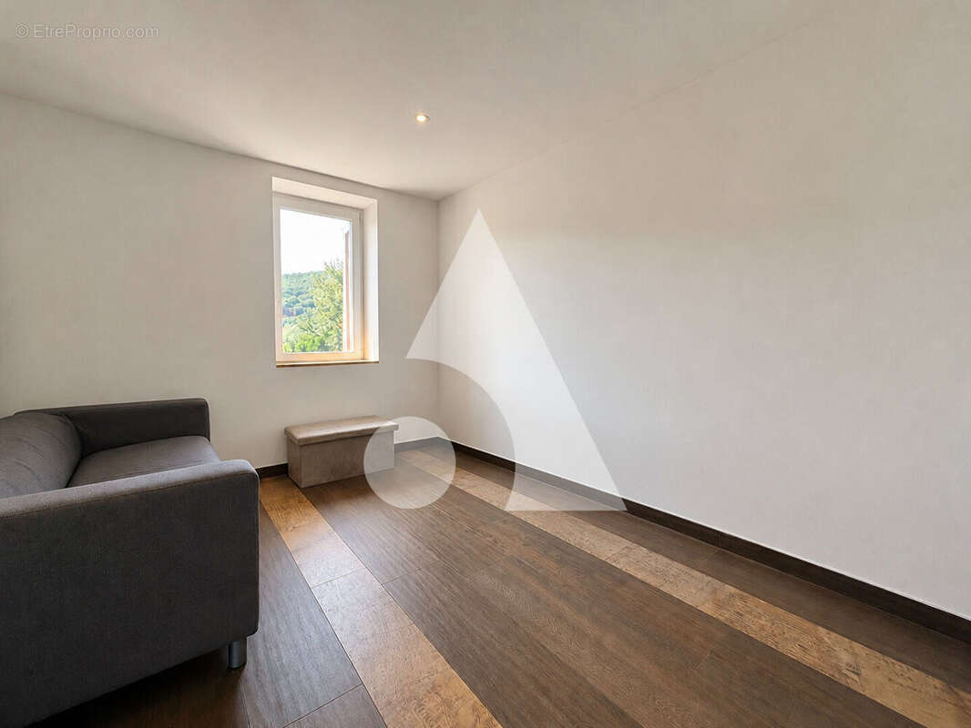 Appartement à AIX-LES-BAINS