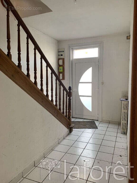 Maison à LE CATELET