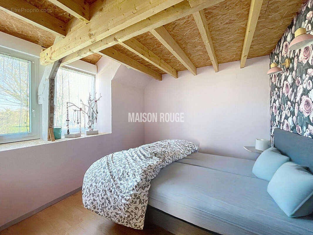 Maison à MINIAC-MORVAN
