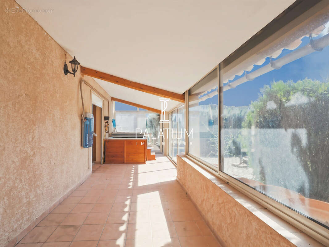 Maison à PIERREVERT