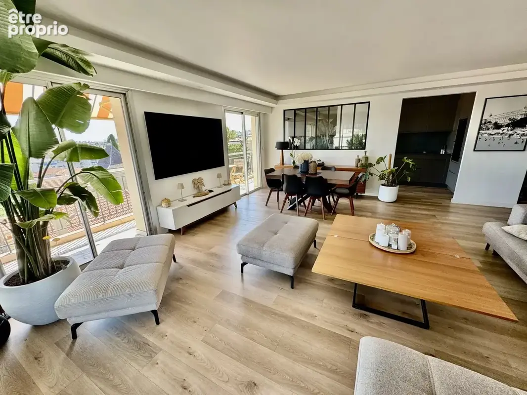 Photo Appartement à Le Cannet au prix de 695 000€