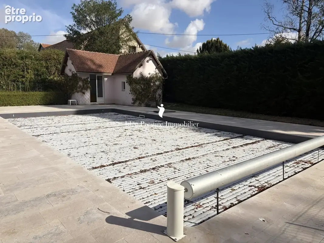 Maison 99 pièces 427 m² à vendre à Montceaux-Les-Provins (77151) - photo 4