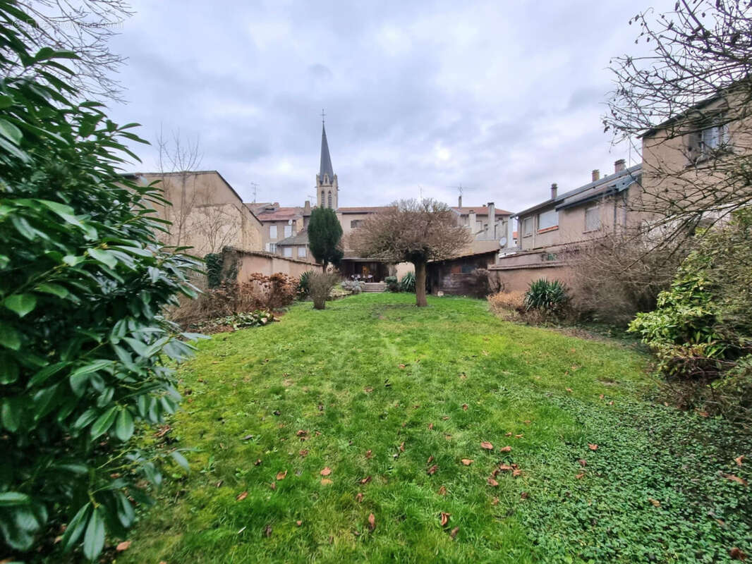 Appartement à CHATEAU-SALINS