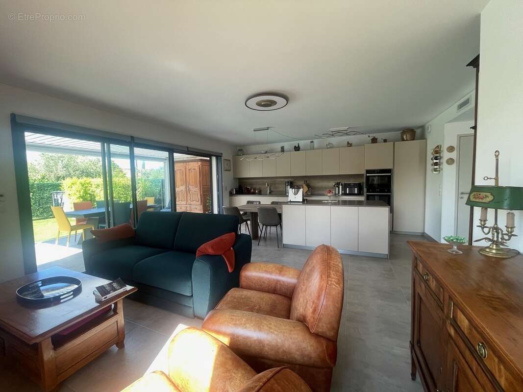 Appartement à SANARY-SUR-MER