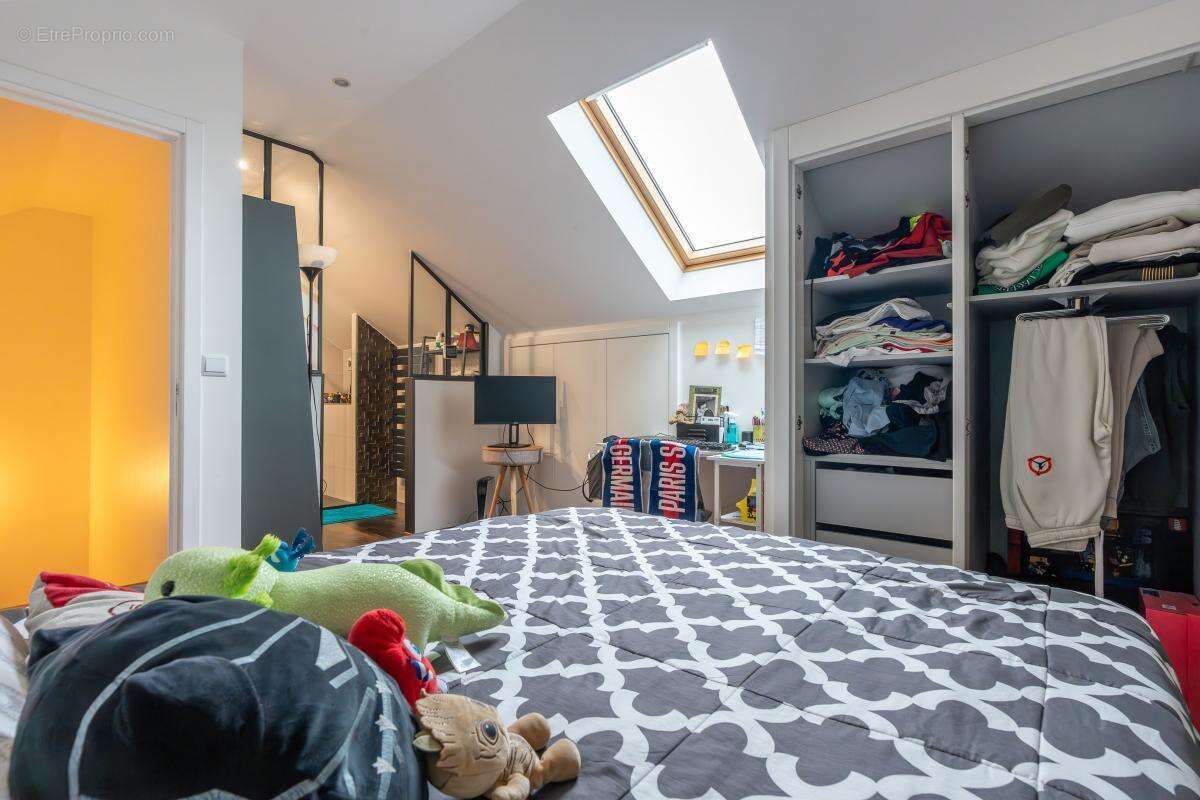 Maison à SAINT-MAUR-DES-FOSSES