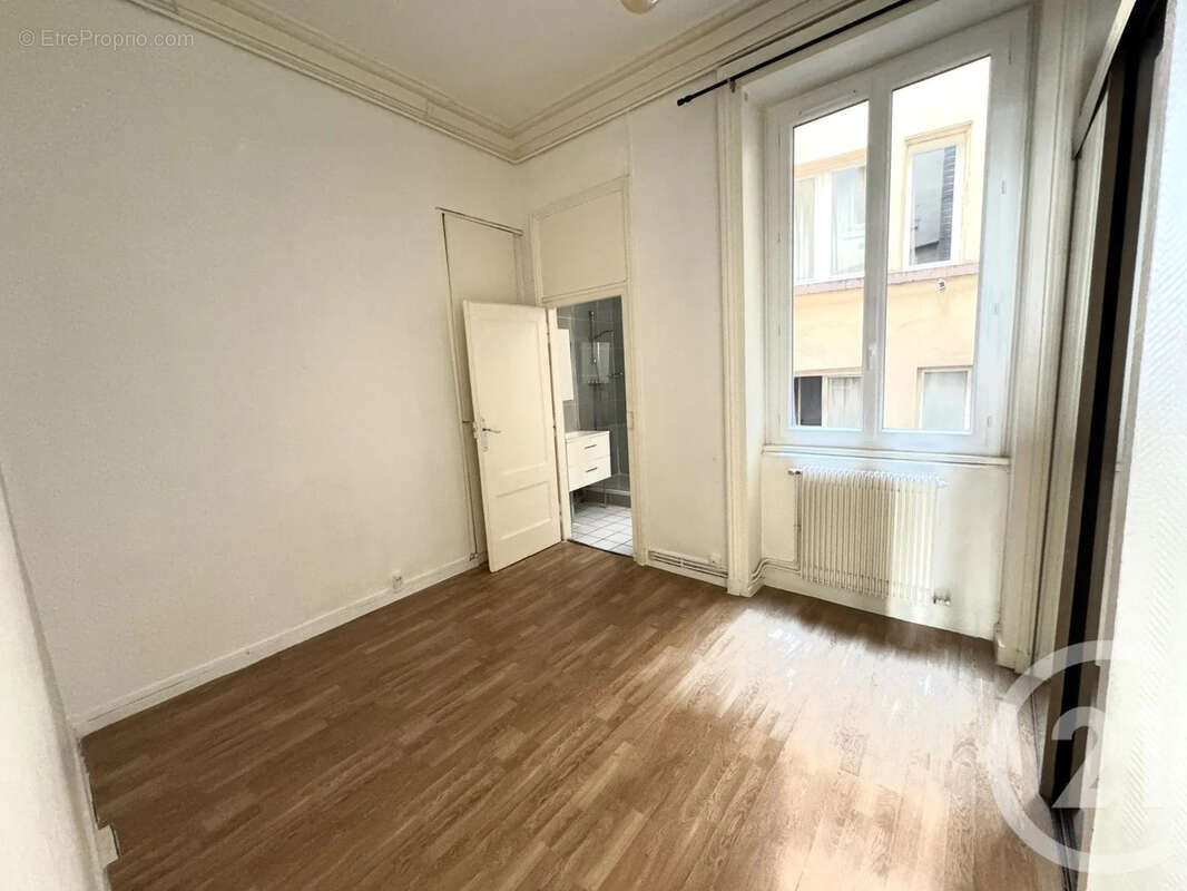 Appartement 43 m² à Lyon-1e  - photo 5